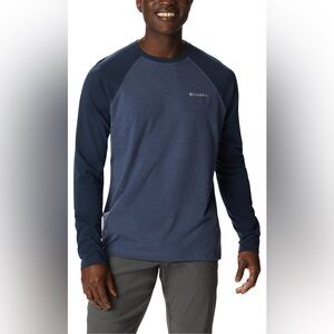 Columbia |‎ Blue Omni-Wick Long Sleeve Raglan Tee – Size M